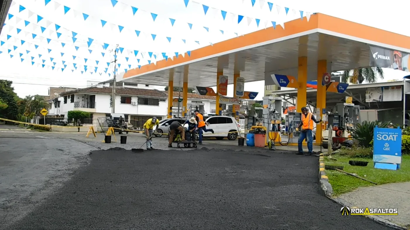 Obra ROKASFALTOS en estación Primax