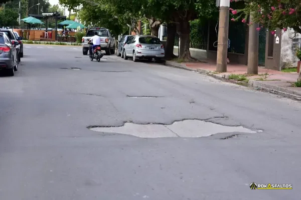 Fallo puntual en el pavimento