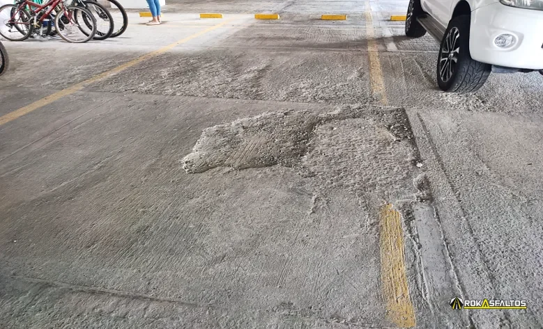 Superficie de concreto deteriorada