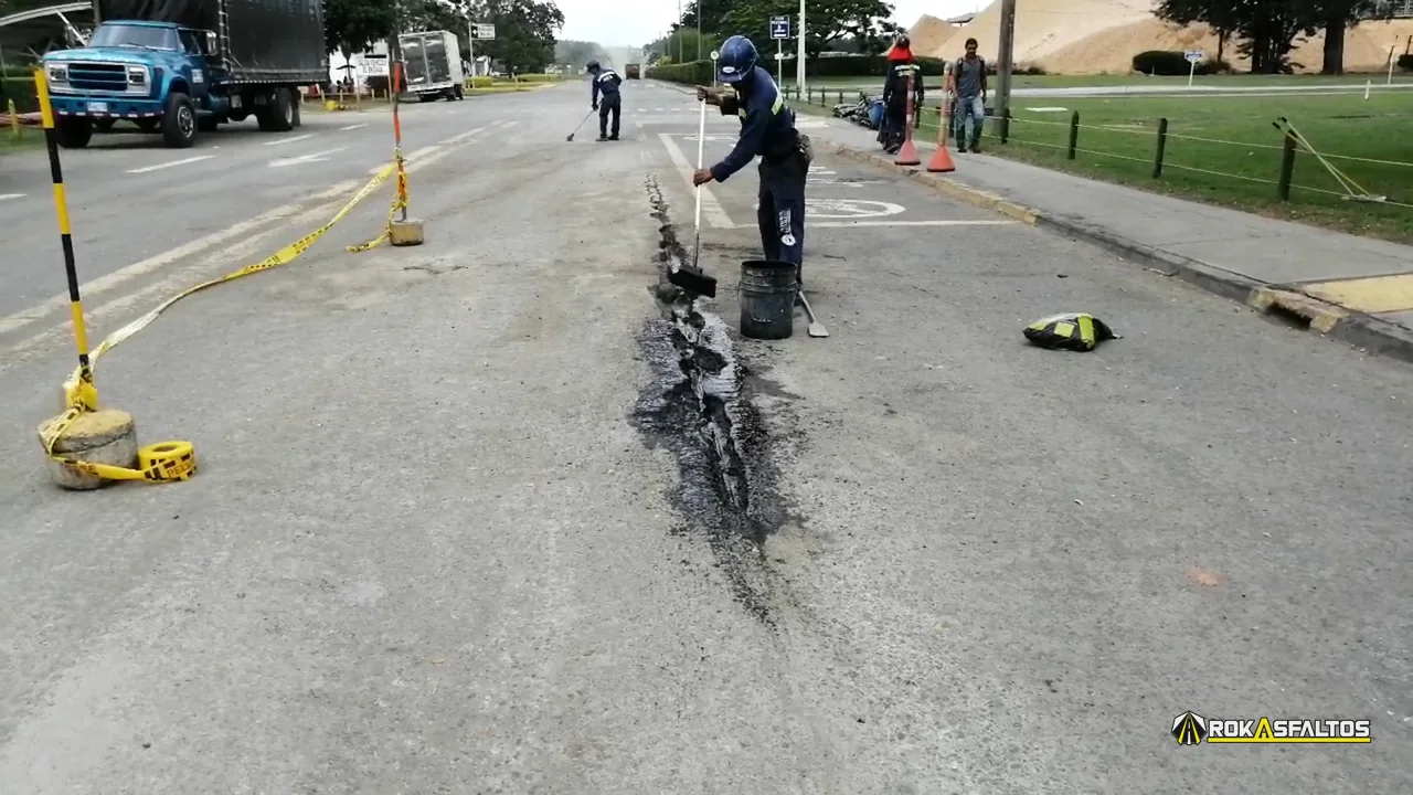 Imprimar la zona con emulsión CRL-1